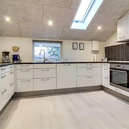 Dom wakacyjny Ria - 250m From The Sea By Interhome